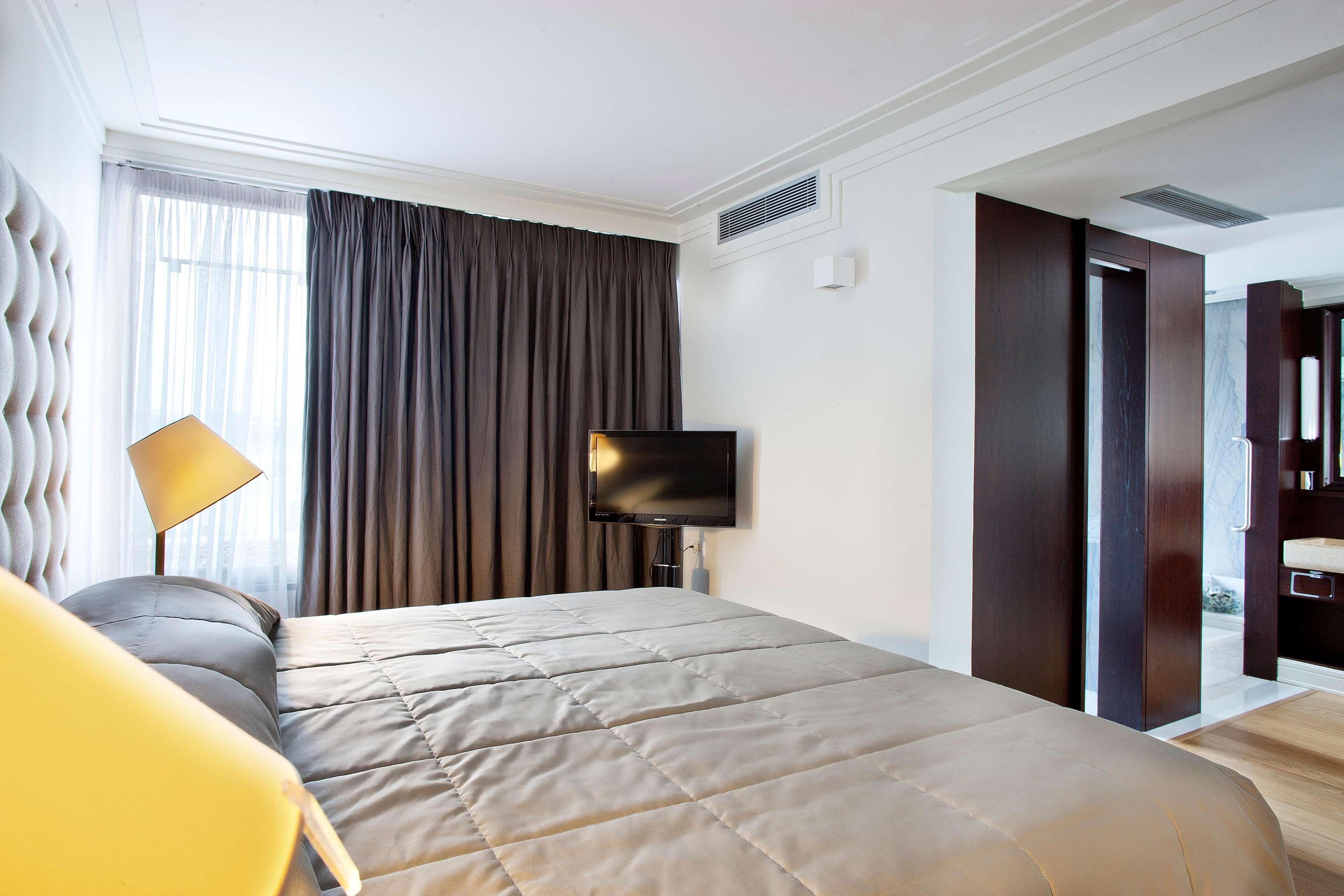 Resort Bay &