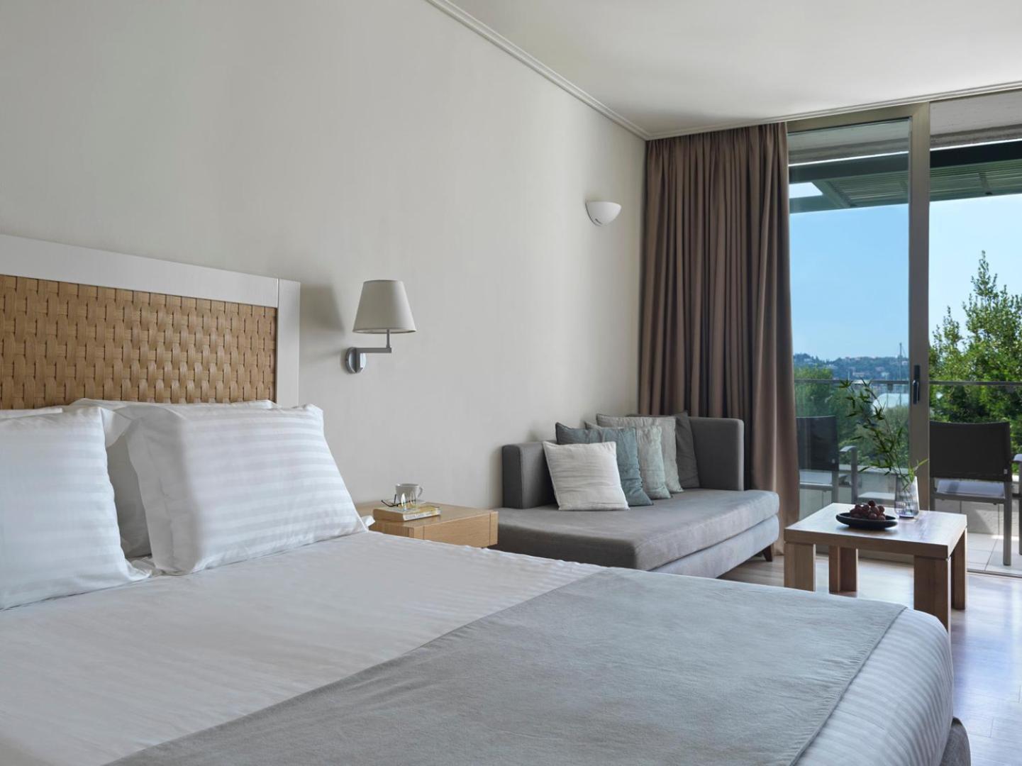 Bay & Resort 5*